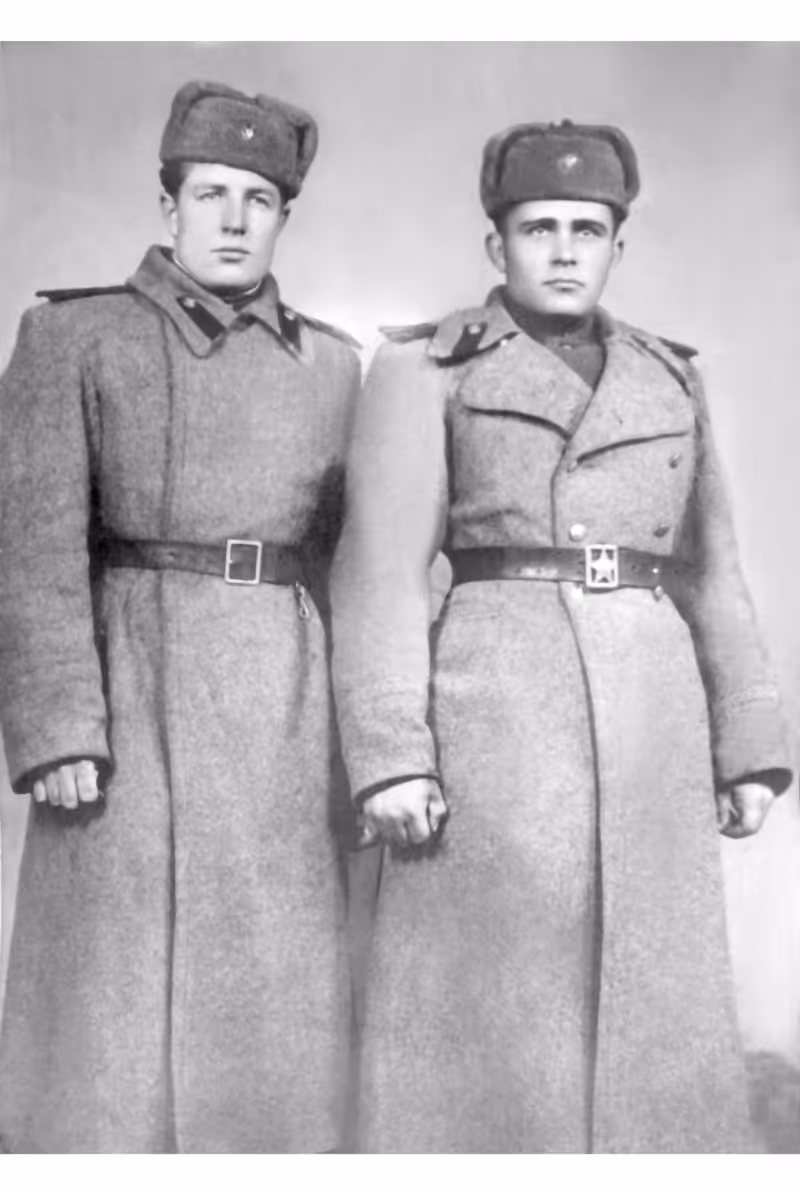 Третя архівна фотографія воєнних років із родинної колекції Мальцевих.
